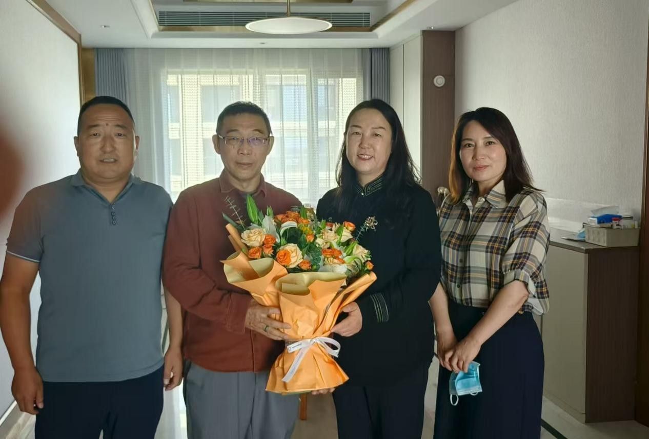 民族学人类学学院开展庆祝第41个教师节活动