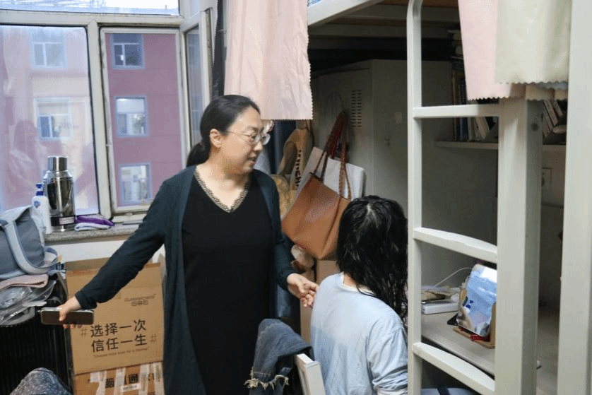 排查宿舍隐患，筑牢安全防线｜我院开展中秋、国庆双节前宿舍安全专项检查